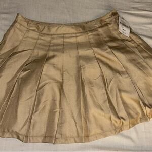 Forever 21 Tan Cream Pleated Mini Skirt Casual